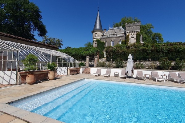 Alberca al aire libre