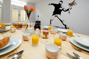 Dining - Stunning, central & spacious town house (Brighton)