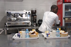 Petit déjeuner continental compris tous les jours