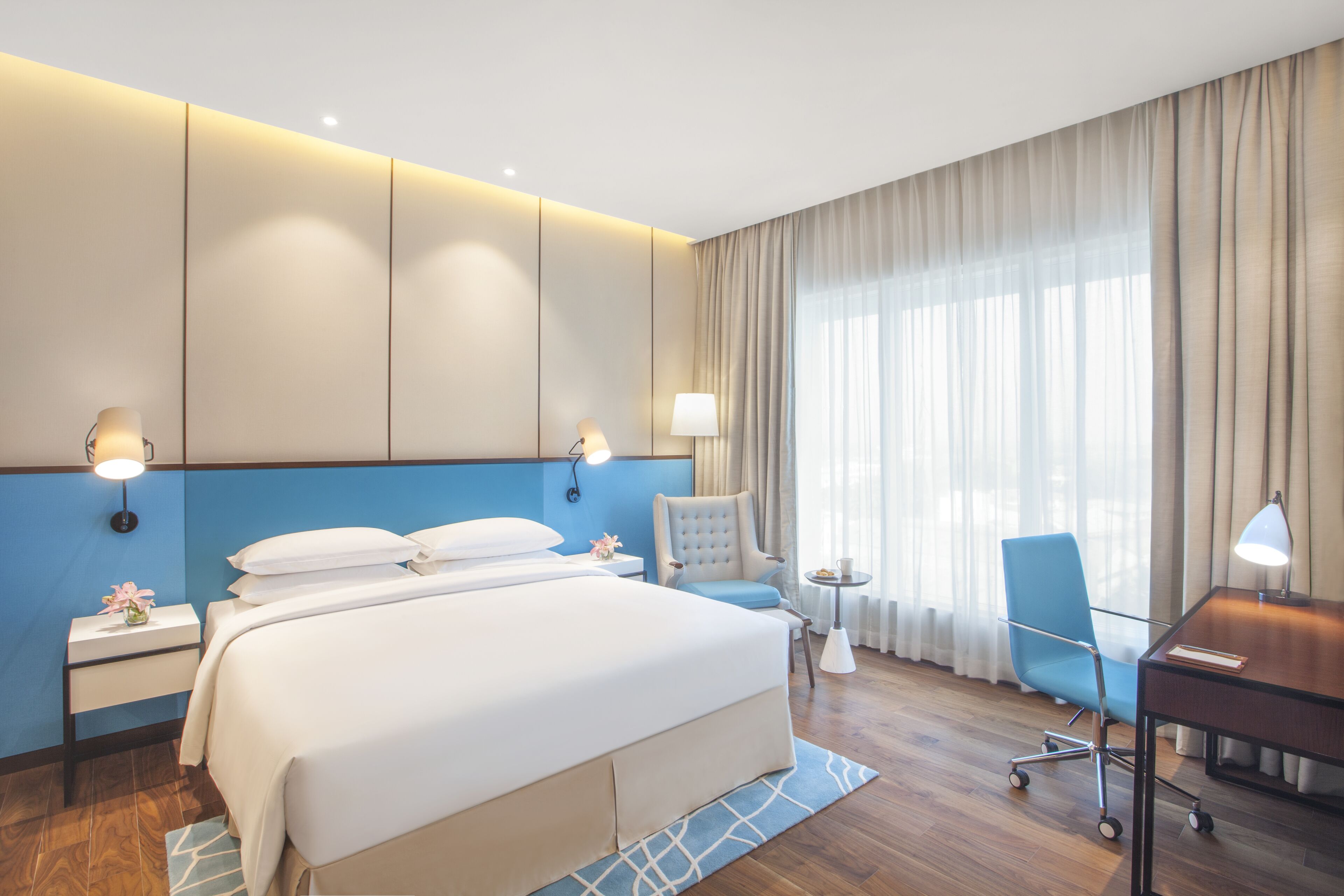 regency, suite | minibar, in-room safe, individually decorated, individually furnished