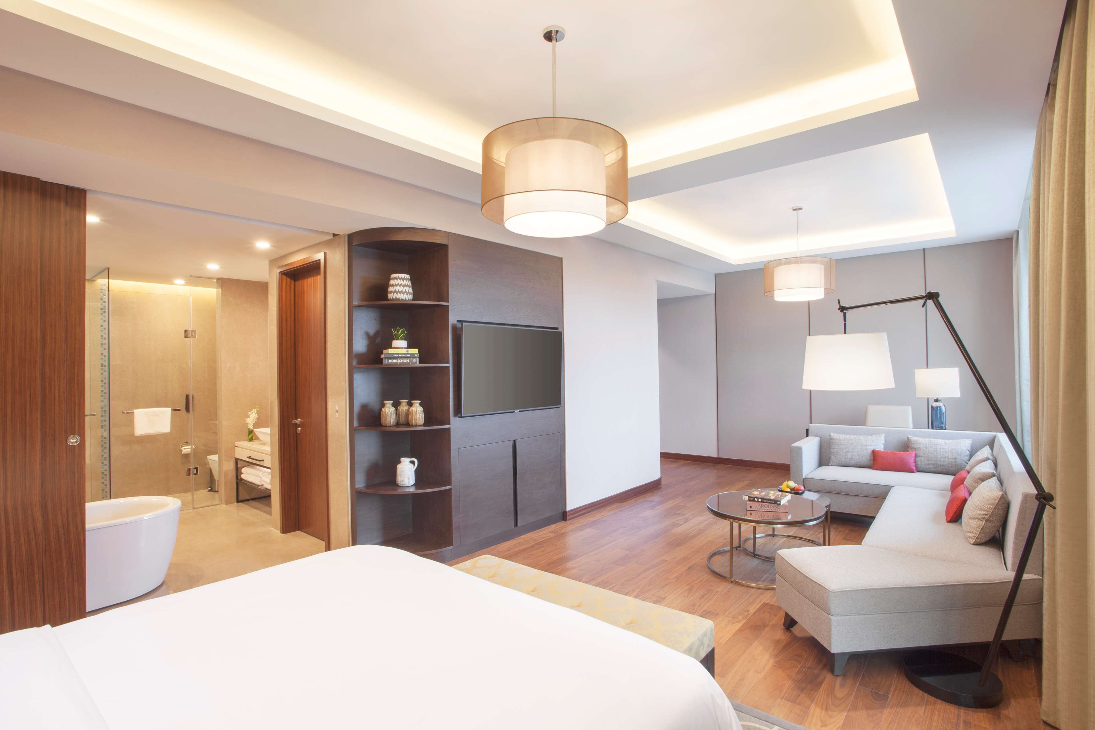 minibar, in-room safe, individually decorated, individually furnished