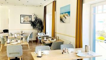 Colazione a buffet inclusa, servita tutte le mattine