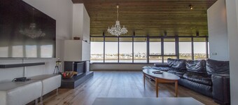 Seaside Villa - 6 bedrooms