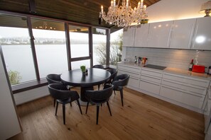 Villa, 6 chambres | Cuisine privée