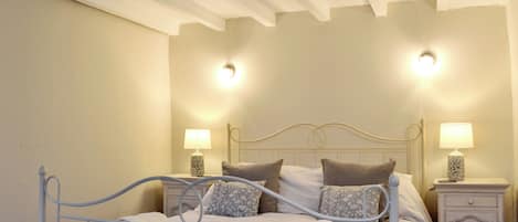 3 chambres, Wi-Fi gratuit, draps fournis