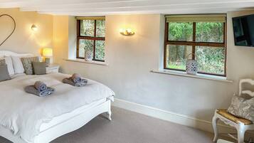 3 dormitorios, wifi gratis, ropa de cama