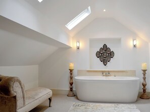 Towels - 3 bedroom accommodation in Trefriw, near Llanrwst (Trefriw, near Llanrwst)
