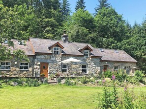 Exterior - 3 bedroom accommodation in Trefriw, near Llanrwst (Trefriw, near Llanrwst)