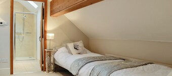 3 bedroom accommodation in Trefriw, near Llanrwst