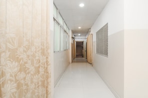 Lobby - OYO 37499 Saba Service Apartments (Hyderabad)