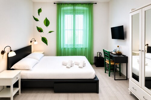 ROSSETTI ROOMS