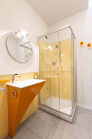 Double or Twin Room | Bathroom | Designer toiletries, hair dryer, bidet, towels - Attico43 Bed & Breakfast (Florence)