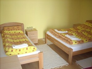 Soundproofing, free WiFi, bed sheets - Vila Angelina (Kušici)
