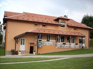 Garden - Vila Angelina (Kušici)