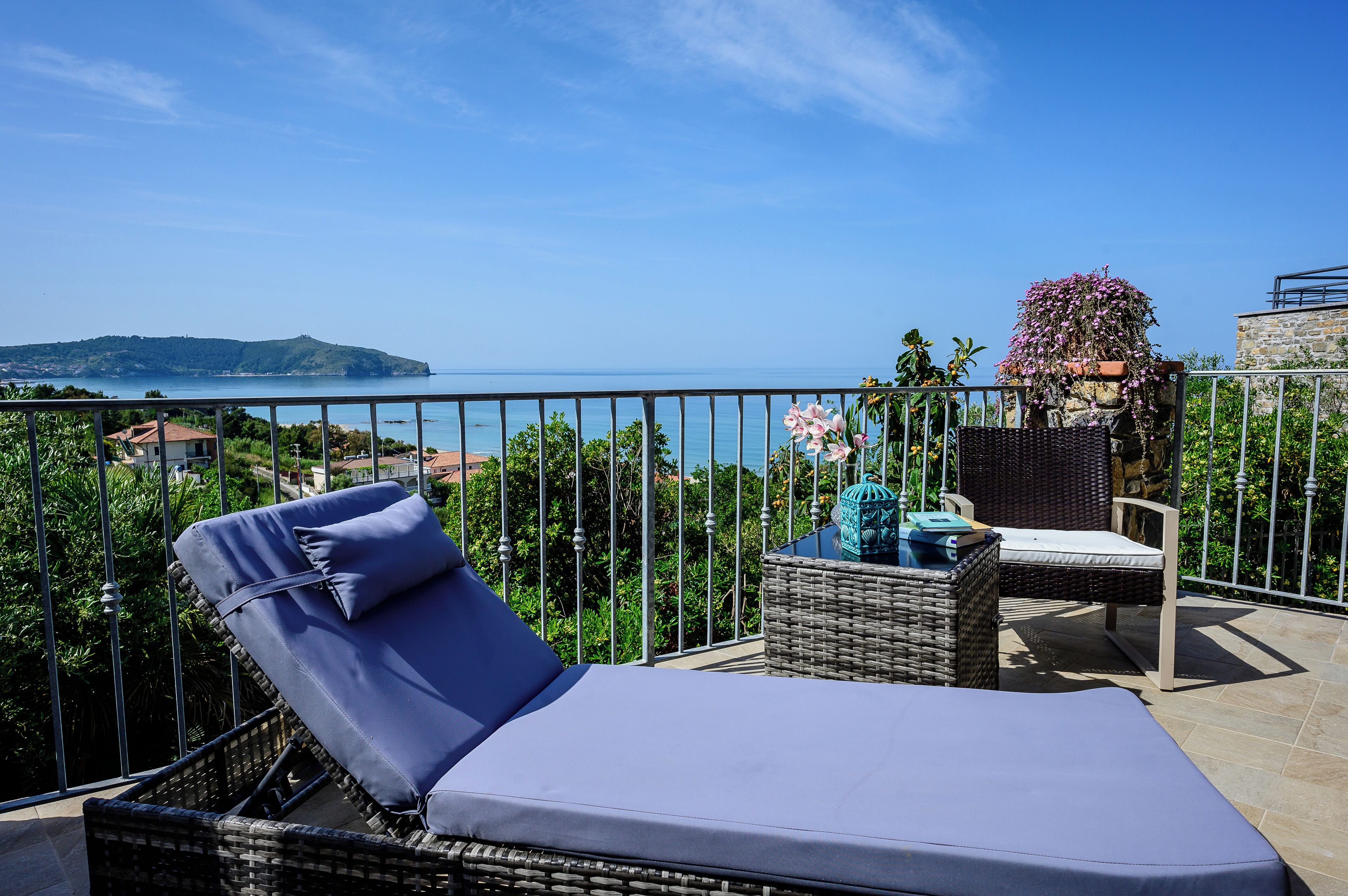 Beach/ocean view