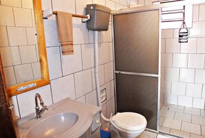 Shower, towels, soap