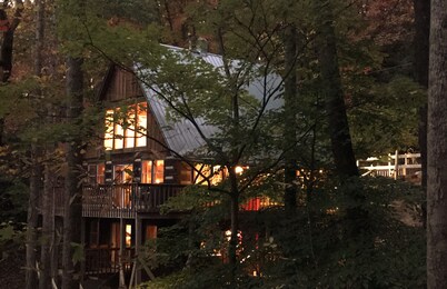 Almost Heaven Mountain Top Cabin