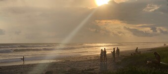 New Listing Relaxing Nicoya Villas across from Mal Pais beach!