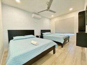 3 bedrooms, in-room safe, iron/ironing board, free WiFi