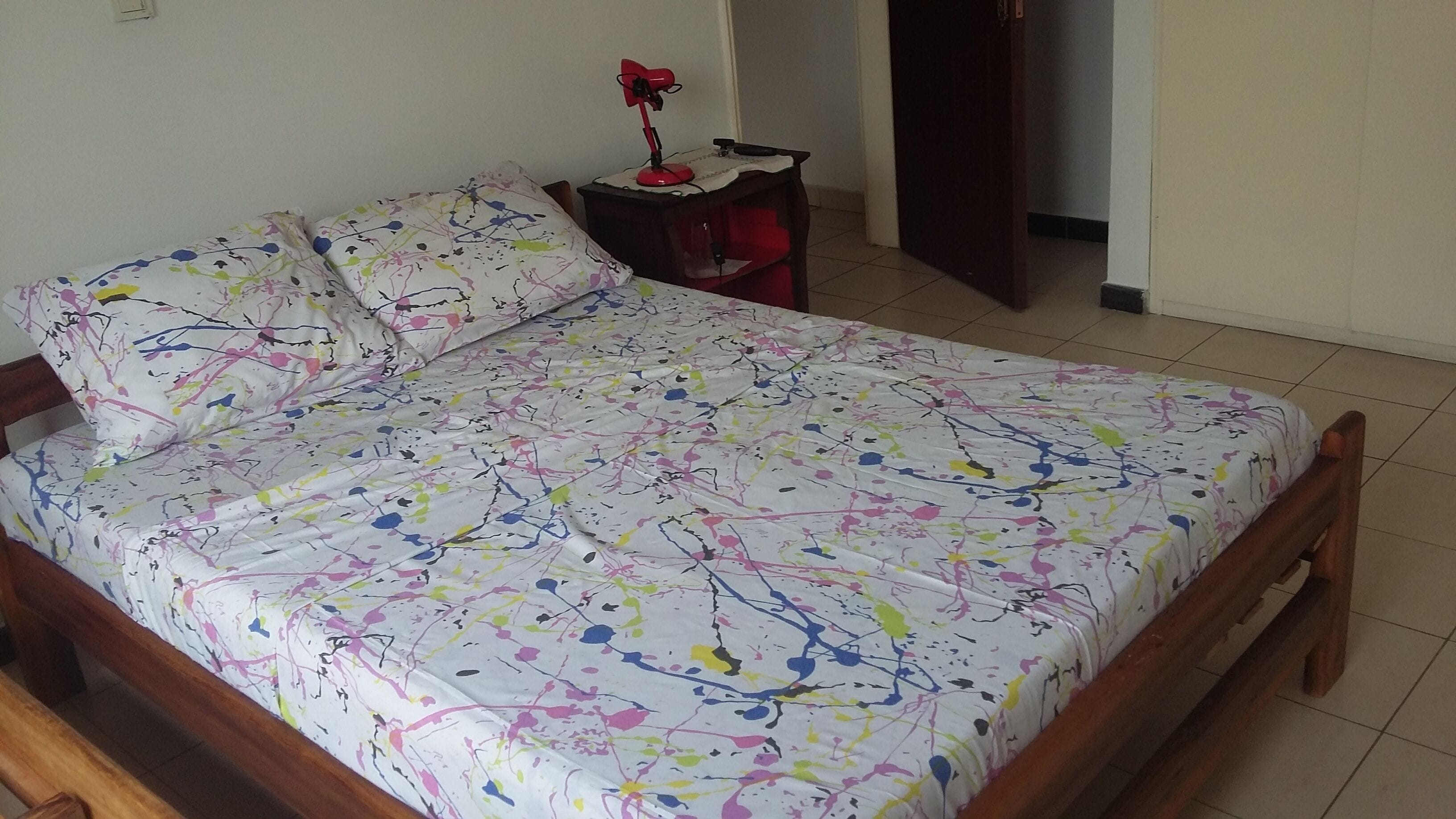 3 bedrooms, iron/ironing board, travel crib, free WiFi