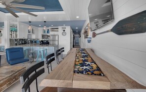 Dining - GORGEOUS FIRST FLOOR BEACHFRONT CONDO ... BRAND NEW, ONE-of-a-KIND (Destin)