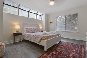 3 bedrooms, desk, iron/ironing board, travel cot
