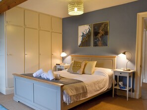 3 habitaciones, wifi gratis y ropa de cama