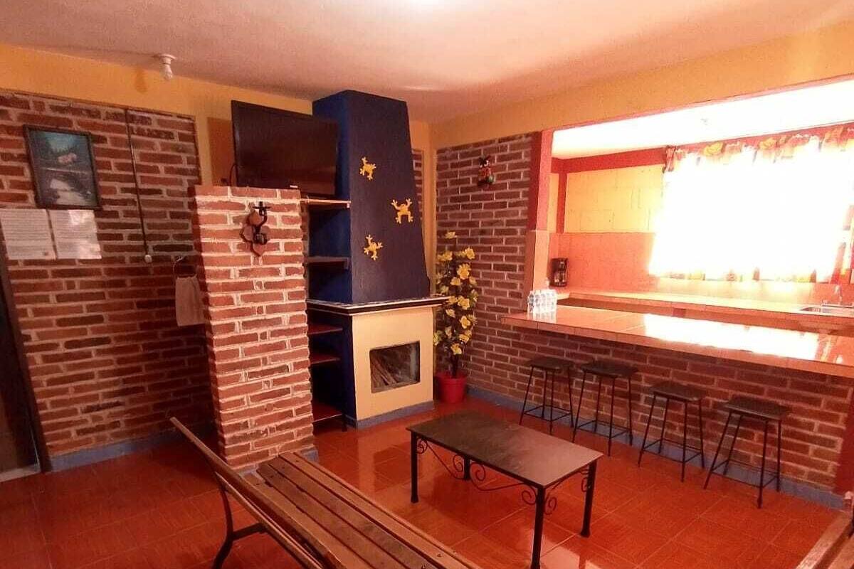 Family Cabin | Living room
