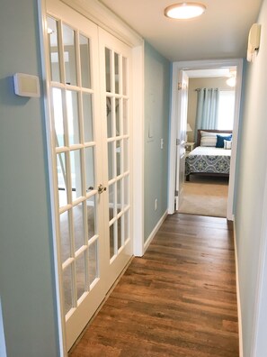 2 Schlafzimmer, Bügeleisen/Bügelbrett, WLAN, Bettwäsche