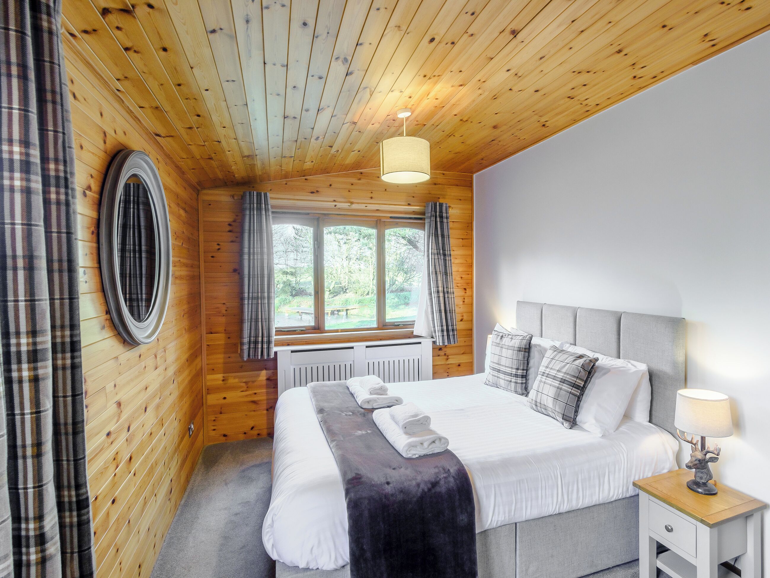 4 bedrooms, free WiFi, bed sheets