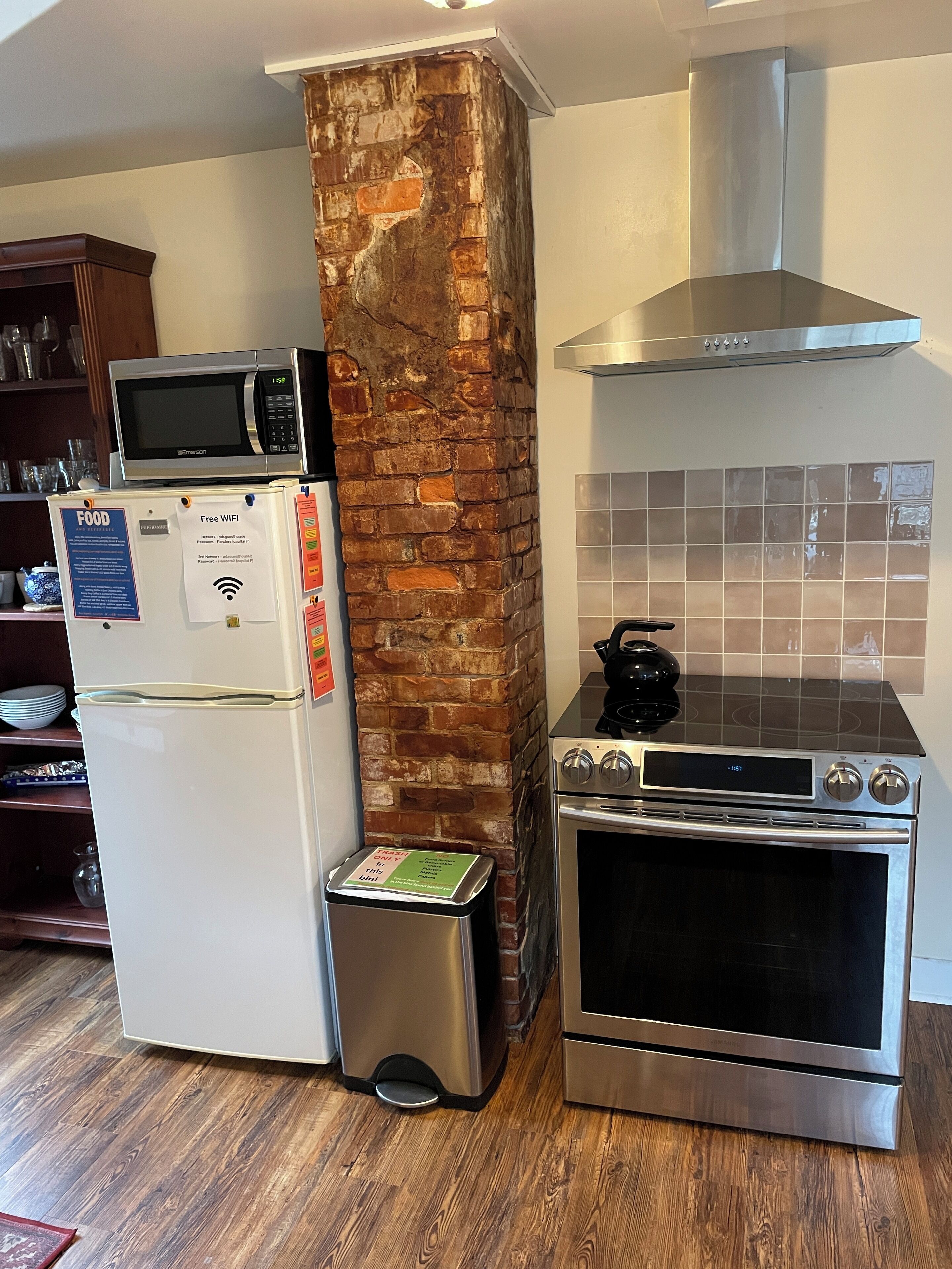 Photo - Portland International Guesthouse