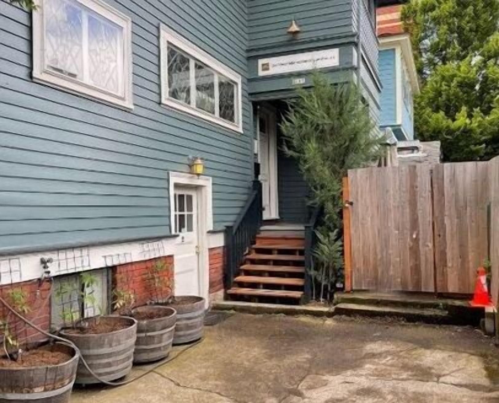 Photo - Portland International Guesthouse