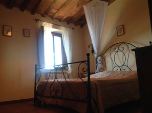 4 Schlafzimmer, Bügeleisen/Bügelbrett, WLAN, Bettwäsche