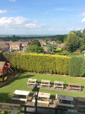 Garden - Albion Inn (Telford)