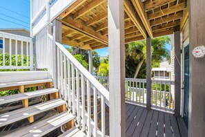 Property grounds - Gulf View Retreat! Pool, Decks and 2 King Beds! (Anna Maria)