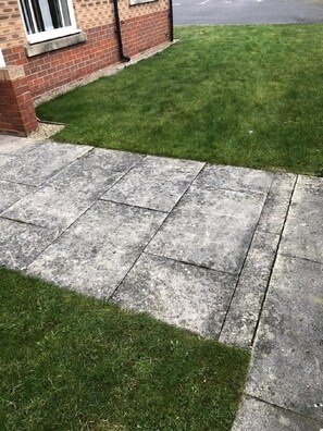 Property grounds - Glass Green Apartment, Northallerton (Northallerton)