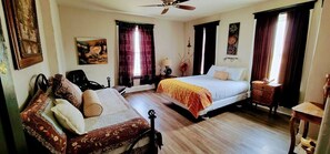 2 chambres, fer et planche à repasser, Wi-Fi gratuit, draps fournis