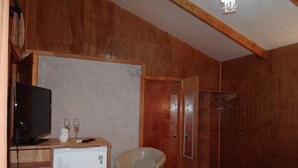 Unclassified image, 3 of 11, button - Yarvaikafra B&B (Hanga Roa)