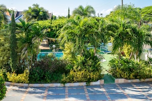 Garden - Holiday Haven Resort & Banquet Hall (Runaway Bay)