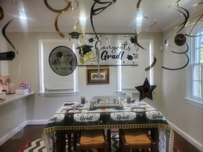 Dining - Affordable, fully furnished - 2 bedrooms/1bathroom  (5 guests allowed ) (Washington)