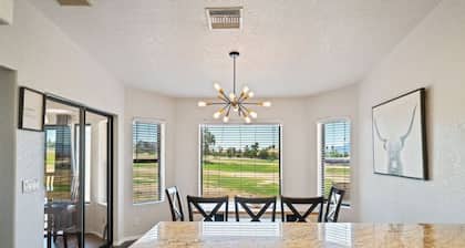 Lake Havasu Heavenly Hideout