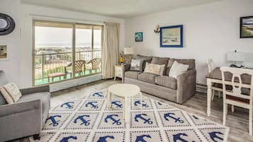 Fernseher, DVD-Player