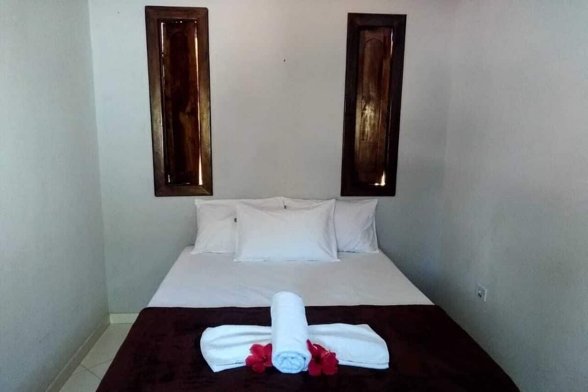 Kamar Triple Basic | 1 kamar tidur, Wi-Fi gratis, dan seprai linen