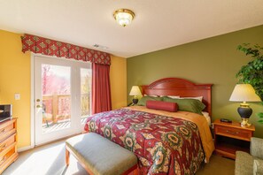 Standard Condo, 2 Bedrooms