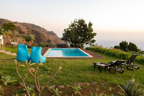 Outdoor pool - Quinta de São Lourenço (Calheta)