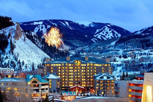 Riverfront Resort and Spa - Luxury Studio Suite: SKI IN / SKI OUT