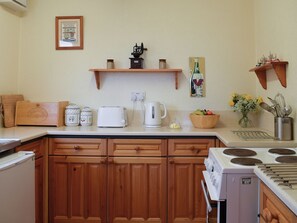 Freezer - 3 bedroom accommodation in Crail, near St Andrews (Crail, near St Andrews)