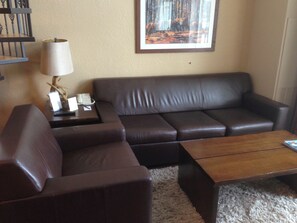 Smart TV, fireplace, video games, DVD player