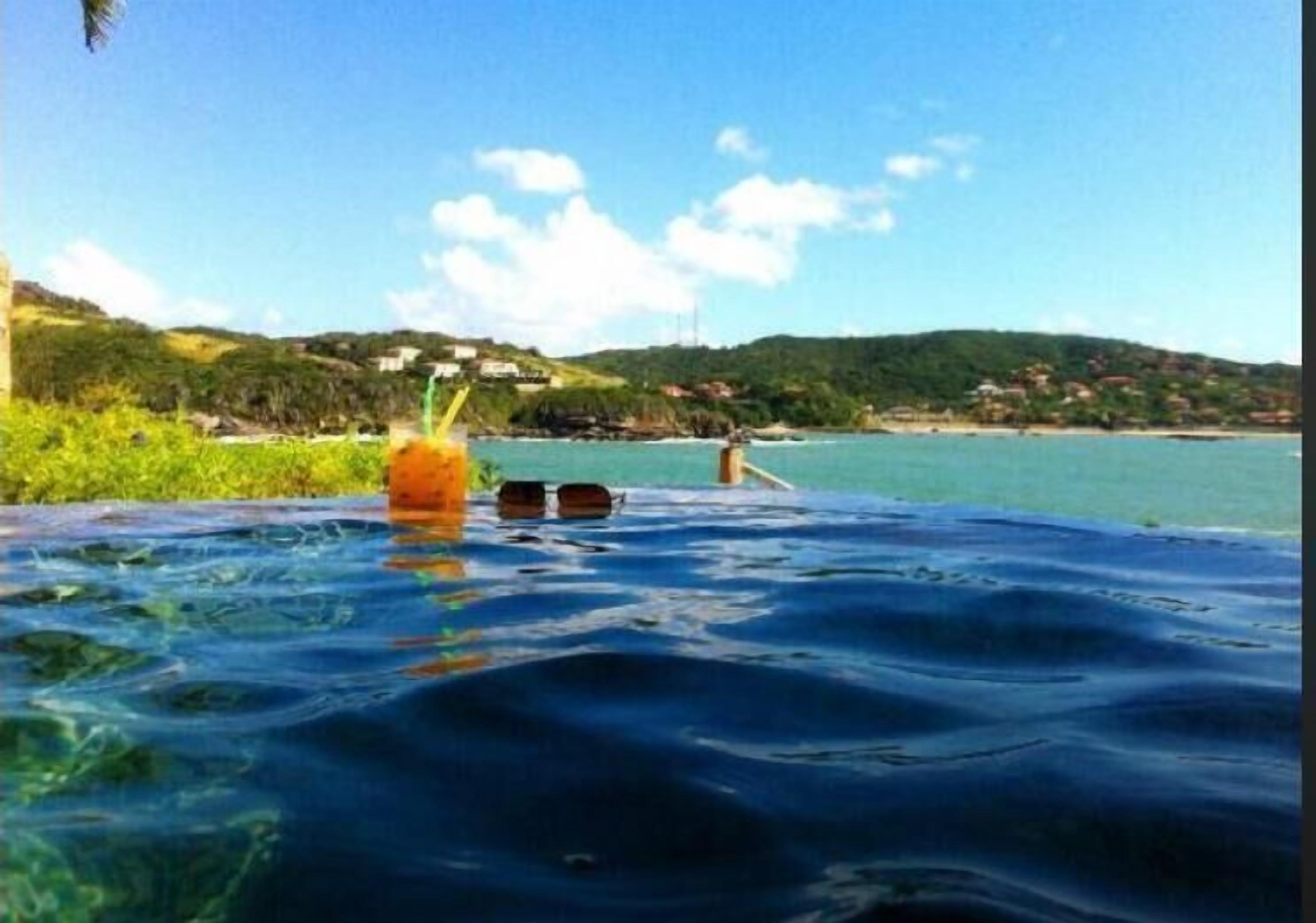 7 piscinas externas