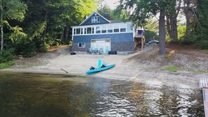 Unclassified image, 3 of 33, button - Luxurious Lakeside Retreat on Pequawket Lake (Limington)